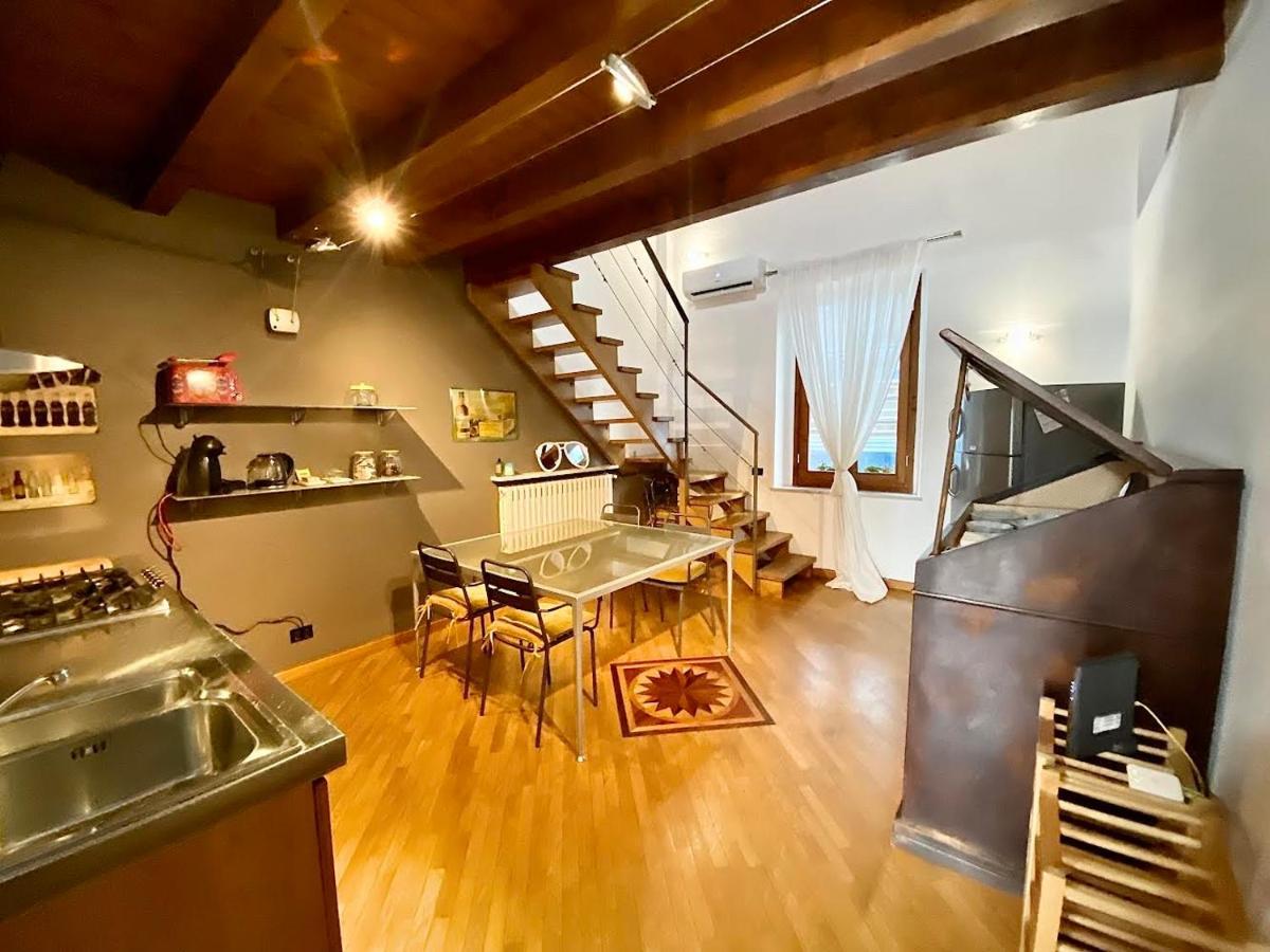 Piccolo Rifugio Con Parcheggio Privato Gratuito Apartment Bergamo Luaran gambar