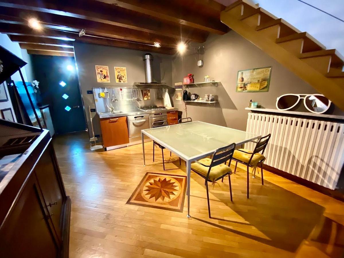 Piccolo Rifugio Con Parcheggio Privato Gratuito Apartment Bergamo Luaran gambar